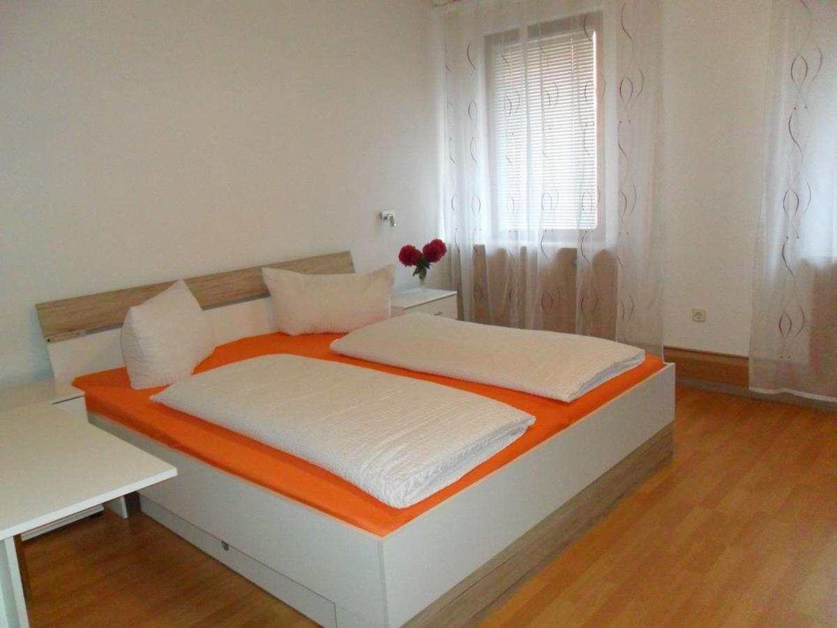 Hotel Hirsch Зеебах Экстерьер фото